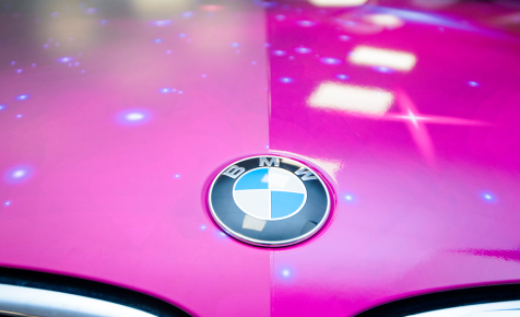 BMW glitter logo, , black background, BMW logo, purple glitter art, BMW,  creative art, HD wallpaper